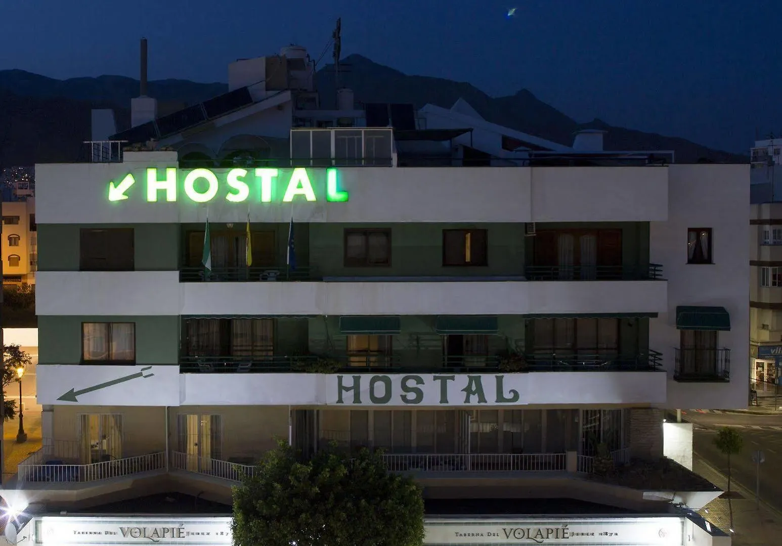 Hostal Alhambra - Adults Only ネルハ